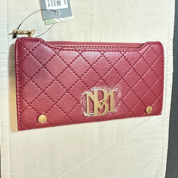 Badgley Mishka wallet, Maroon & gold. NWT - Picture 3 of 12